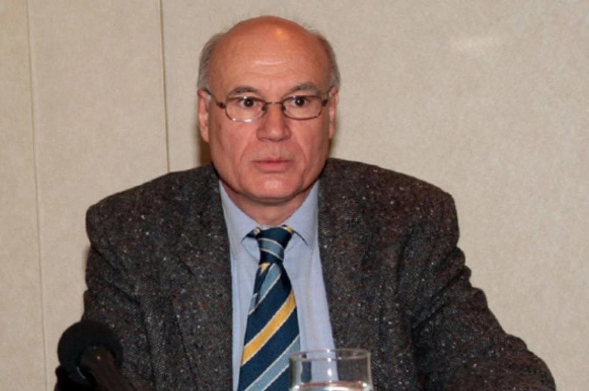 Παπαδόπουλος: Ερευνα σε Ελλάδα και Ευρώπη για τα ηφαίστεια που μπορούν να προκαλέσουν τσουνάμι (βίντεο)